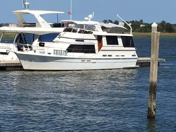 Slide: The Image of Gulfstar Motor Yacht 1987 - 0