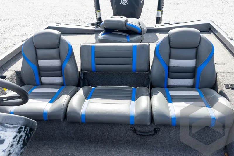 Slide: The Image of 2020 Ranger RT188P boat seats with blue and gray upholstery. - 49