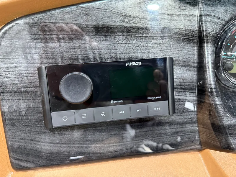 Slide: The Image of Tahoe LTZ 2385 Quad Lounge & 4-Stroke 2026 - 14