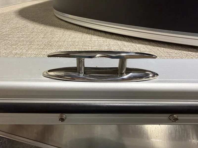 Slide: The Image of Tahoe LTZ 2385 Quad Lounge & 4-Stroke 2026 - 33