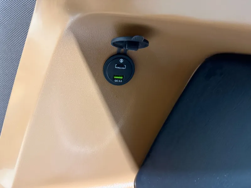 Slide: The Image of Tahoe LTZ 2385 Quad Lounge & Honda 4-Stroke EFI 2026 - 27