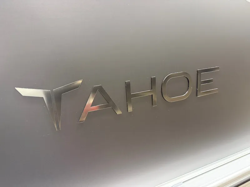 Slide: The Image of Tahoe LTZ 2385 Quad Lounge & Honda 4-Stroke EFI 2026 - 36