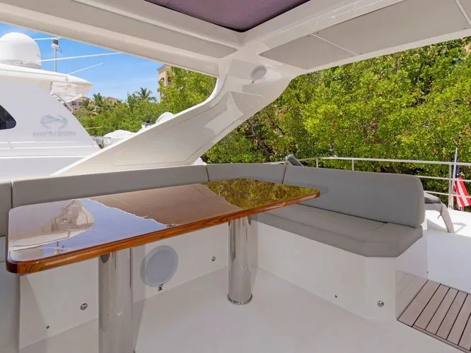 Slide: The Image of 2020 Absolute 62 Fly - Image 17 - 17