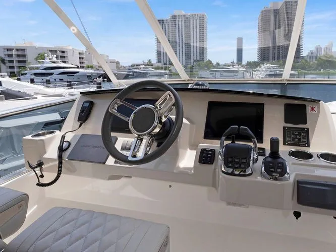 Slide: The Image of 2020 Absolute 62 Fly - Image 19 - 19