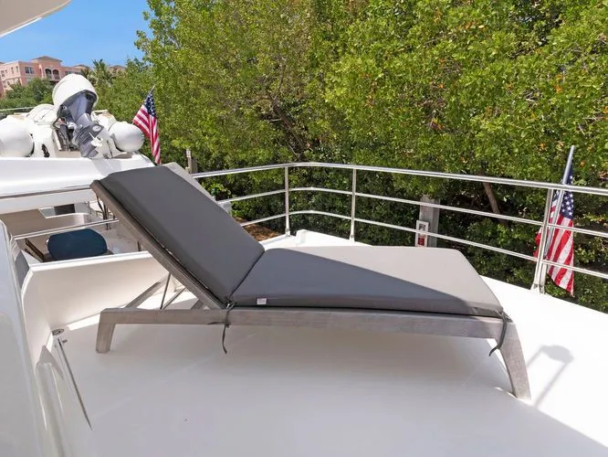 Slide: The Image of 2020 Absolute 62 Fly - Image 23 - 23