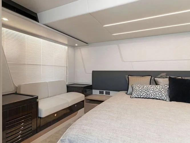 Slide: The Image of 2020 Absolute 62 Fly - Image 36 - 36