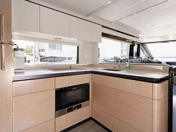 Slide: The Image of 2020 Absolute 62 Fly - Image 42 - 42