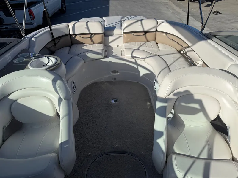 Slide: The Image of Four Winns 230 Horizon w/ Mercury 6.2L 2005 - 9