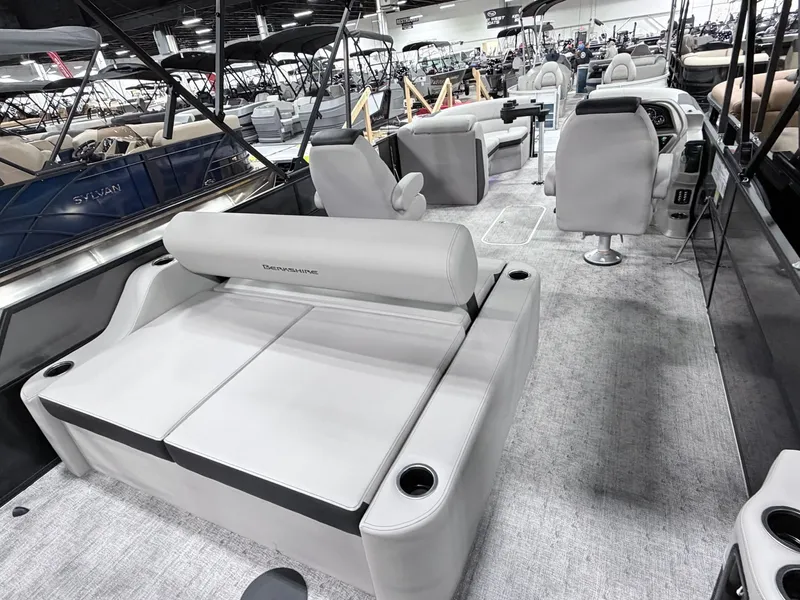 Slide: The Image of Berkshire LE Series 24UL 2026 - 10