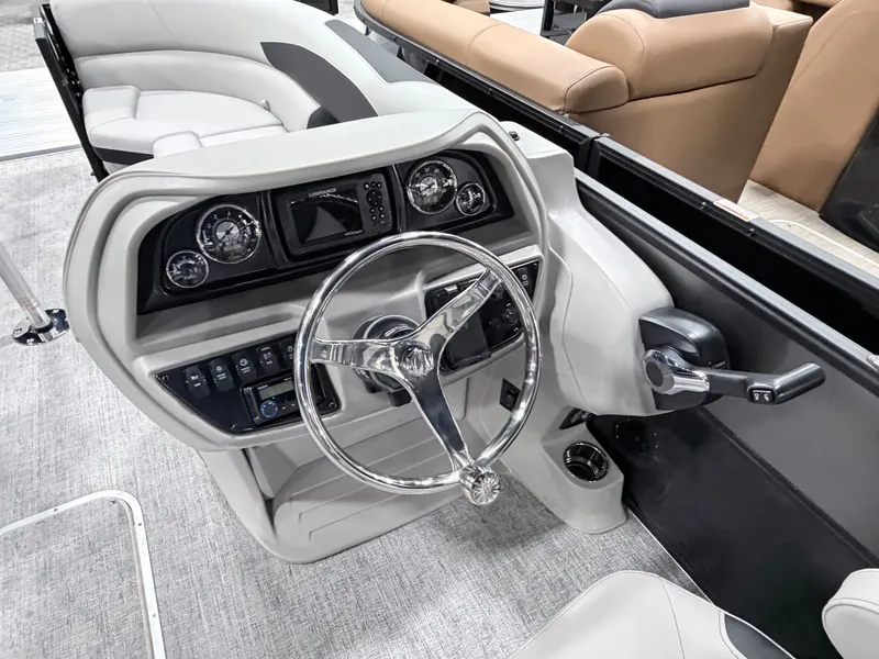 Slide: The Image of Berkshire LE Series 24UL 2026 - 28