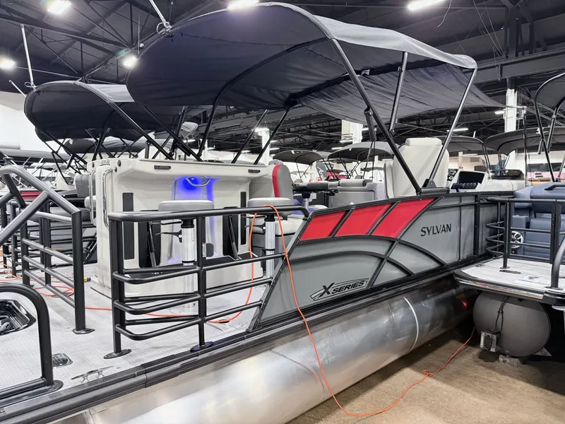 Slide: The Image of Sylvan X3 DLZ DH BAR 2026 - 18