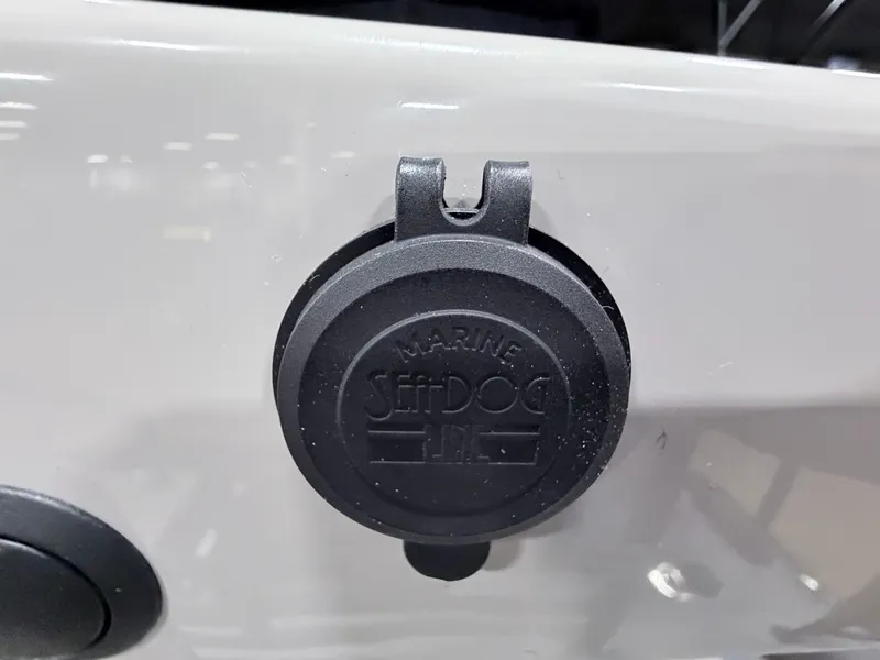 Slide: The Image of Sylvan X3 DLZ DH BAR 2026 - 27