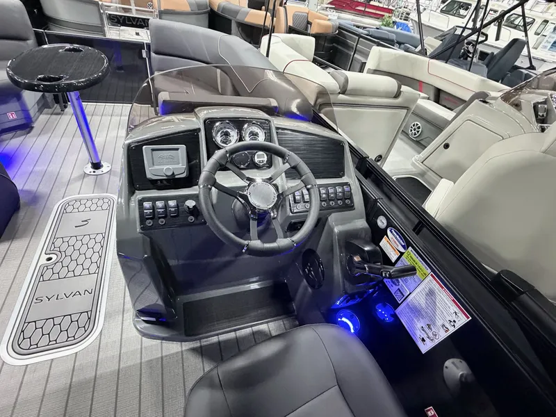 Slide: The Image of Sylvan X3 CLZ DH Mirage Tritoon 2026 - 10