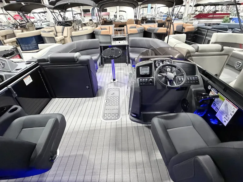 Slide: The Image of Sylvan X3 CLZ DH Mirage Tritoon 2026 - 13