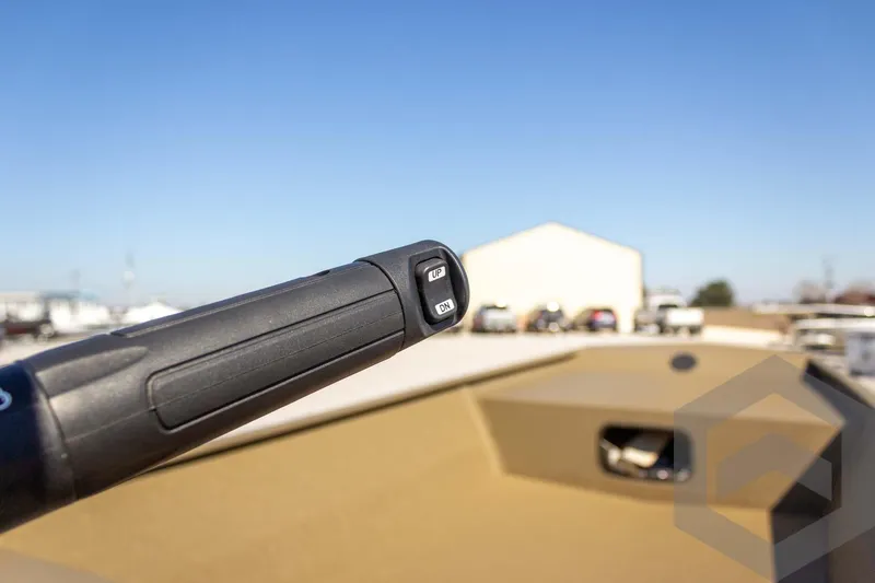 Slide: The Image of Close-up of G3 Gator Tough 1652 VBW boat control handle, 2026 model. - 34