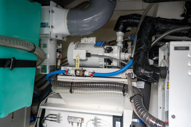 Slide: The Image of Prestige 520 2022 - 103