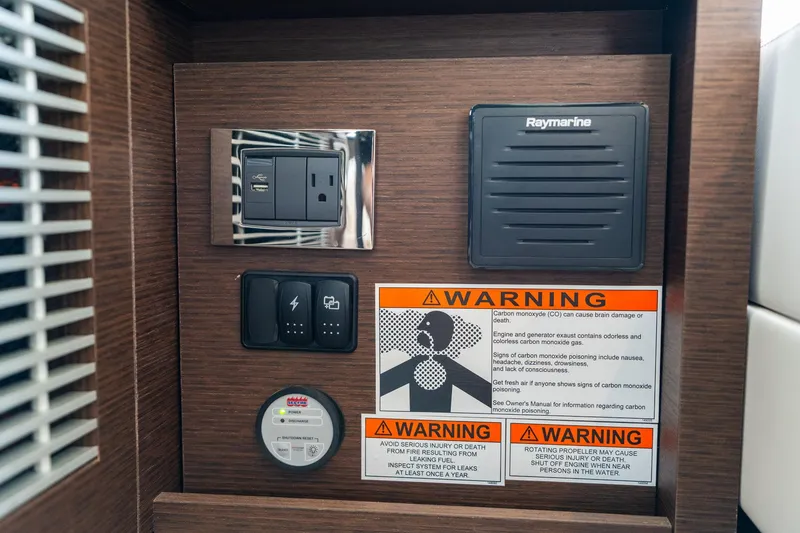 Slide: The Image of Prestige 520 2022 - 114