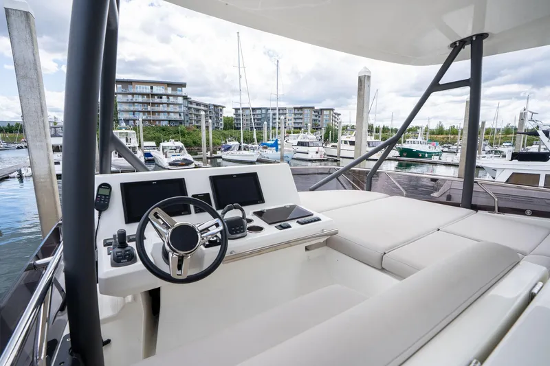 Slide: The Image of Prestige 520 2022 - 59