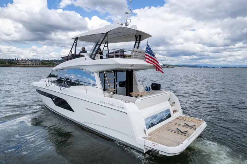 Slide: The Image of Prestige 520 2022 - 77