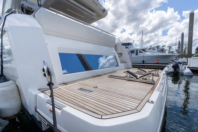 Slide: The Image of Prestige 520 2022 - 81