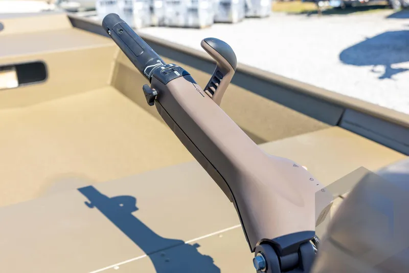Slide: The Image of 2026 G3 Gator Tough 1860 VBW boat throttle control, close-up view. - 17