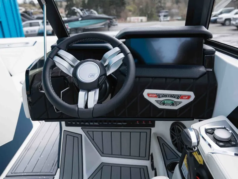 Slide: The Image of Nautique Super Air Nautique S21 2026 - 11