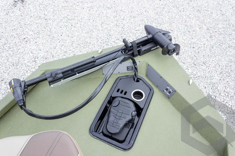 Slide: The Image of 2026 Vexus Defender 181 boat with Minn Kota trolling motor on deck. - 34