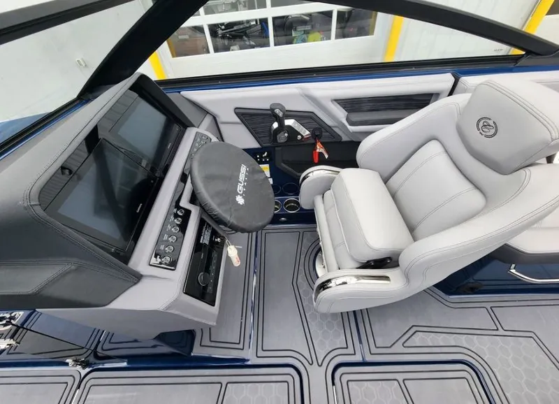 Slide: The Image of Cobalt R6 Surf 2026 - 14