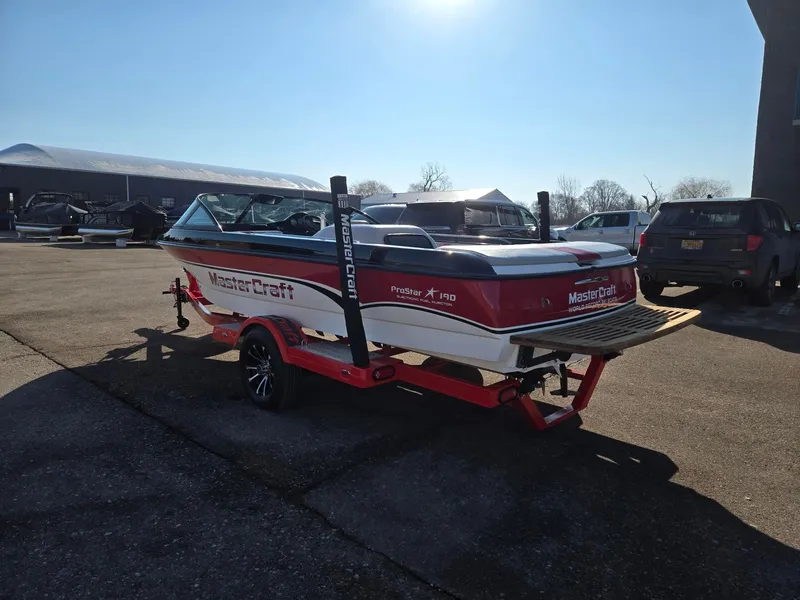 Slide: The Image of MasterCraft ProStar 190 1998 - 7