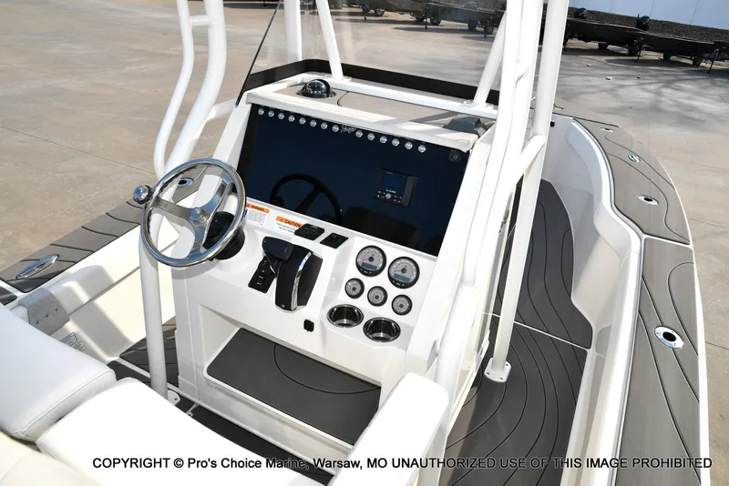 Slide: The Image of Ranger 2600 Bay 2024 - 38