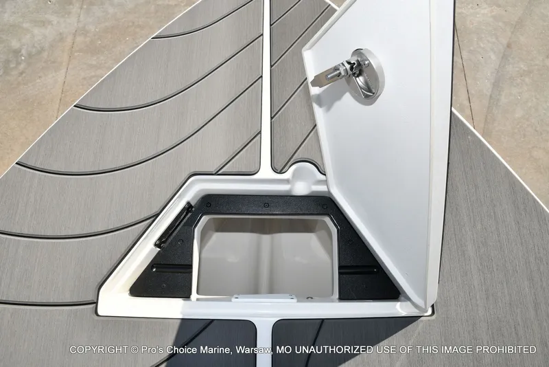 Slide: The Image of Ranger 2600 Bay 2024 - 48