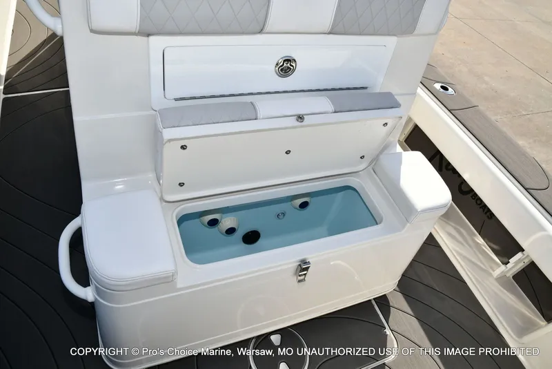 Slide: The Image of Ranger 2600 Bay 2024 - 88