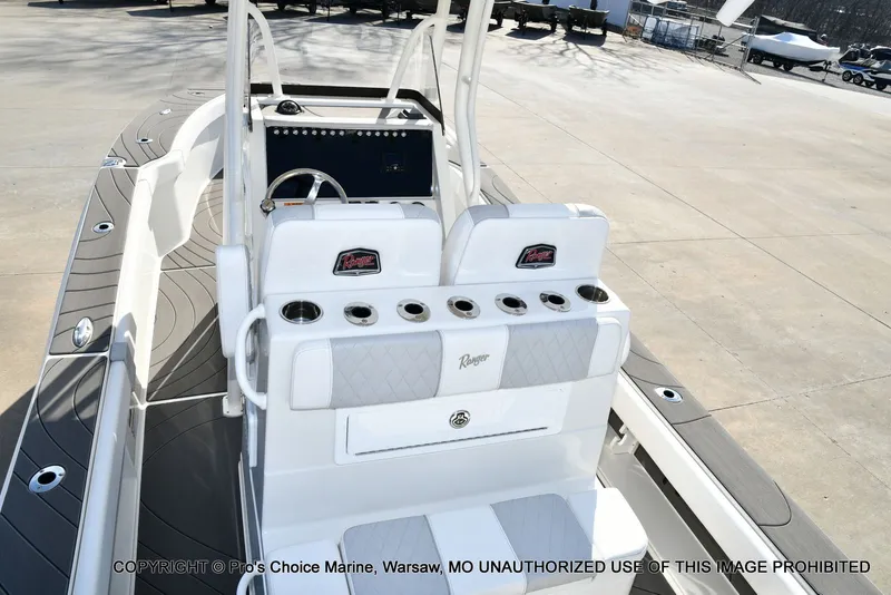 Slide: The Image of Ranger 2600 Bay 2024 - 96