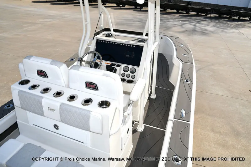 Slide: The Image of Ranger 2600 Bay 2024 - 98