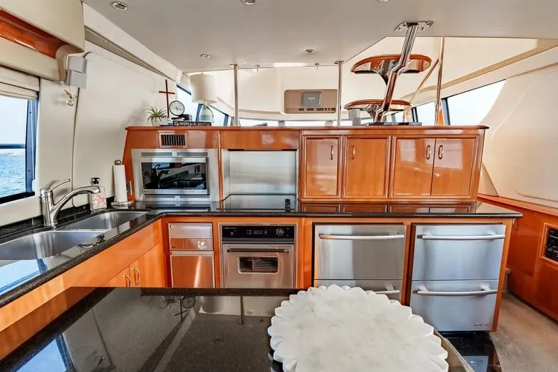 Slide: The Image of Carver Yachts 560 Voyager 2006 - 11