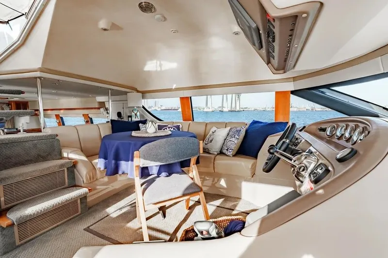 Slide: The Image of Carver Yachts 560 Voyager 2006 - 15