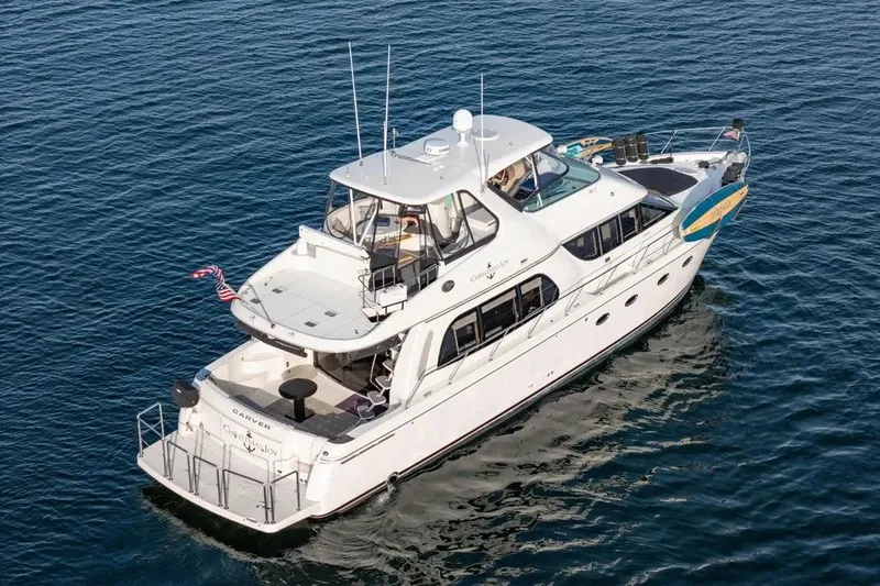 Slide: The Image of Carver Yachts 560 Voyager 2006 - 3