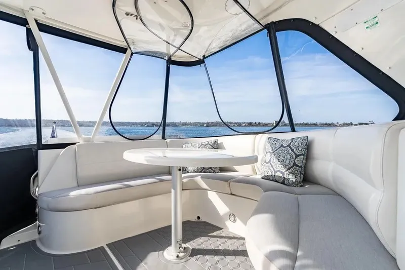 Slide: The Image of Carver Yachts 560 Voyager 2006 - 39