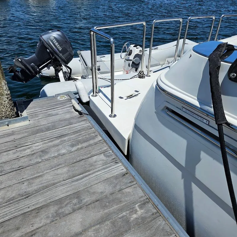 Slide: The Image of Carver Yachts 560 Voyager 2006 - 60