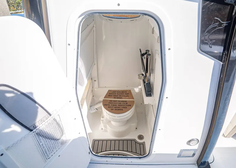 Slide: The Image of Sea Hunt Gamefish 27 Coffin Box 2026 - 26