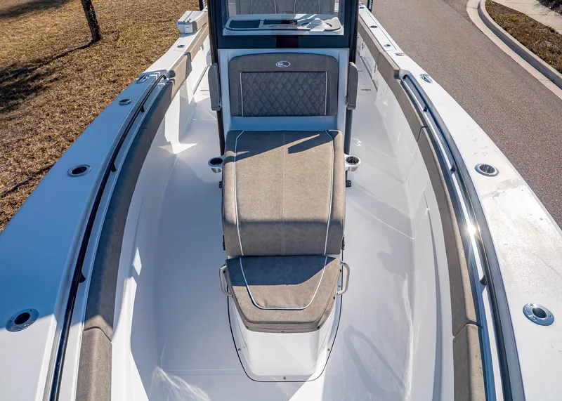 Slide: The Image of Sea Hunt Gamefish 27 Coffin Box 2026 - 31