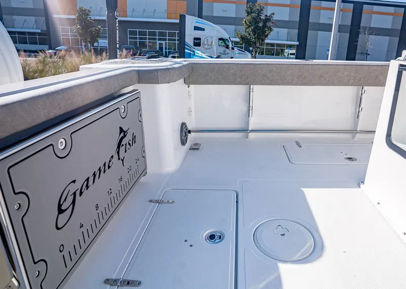 Slide: The Image of Sea Hunt Gamefish 27 Coffin Box 2026 - 9