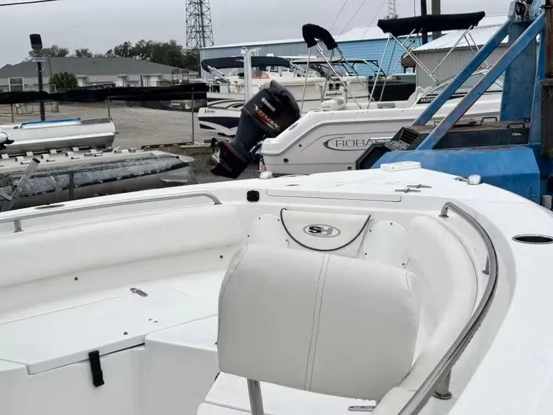 Slide: The Image of Sea Hunt Ultra 234 2017 - 10