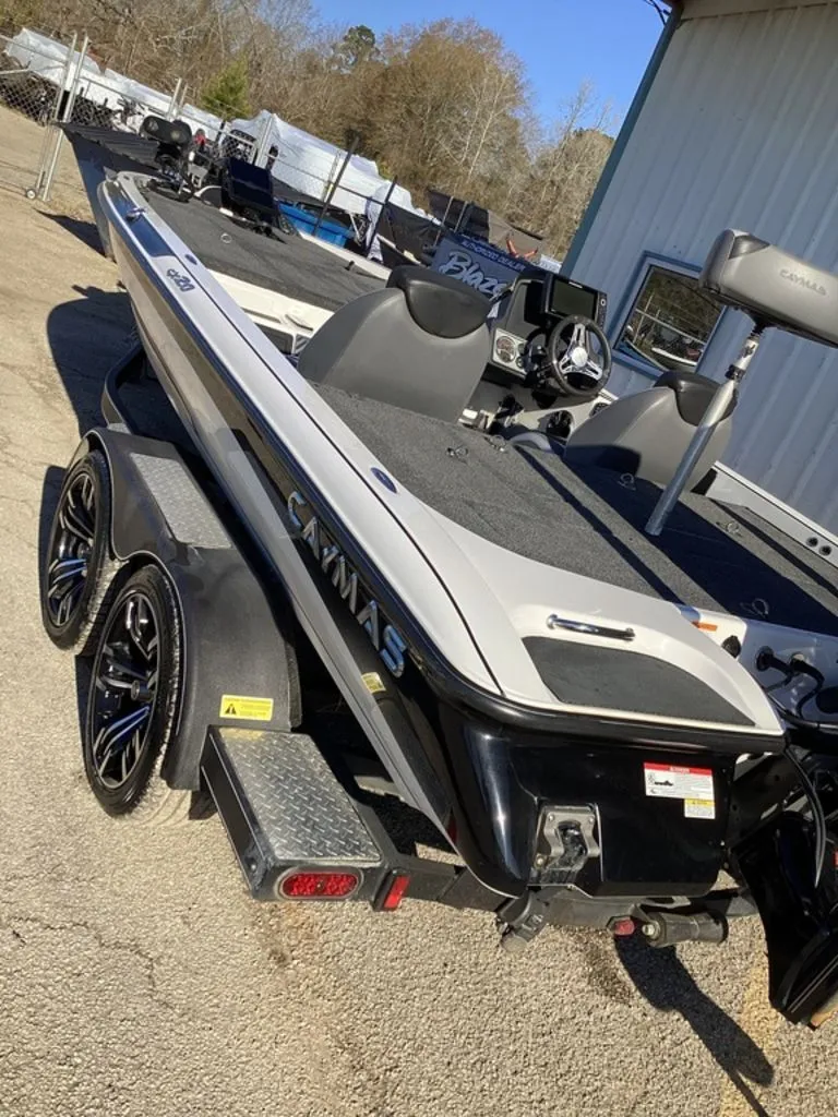 Slide: The Image of Caymas CX 20 PRO 2023 - 2