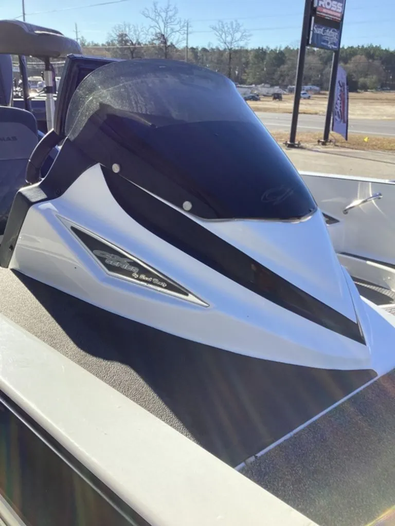 Slide: The Image of Caymas CX 20 PRO 2023 - 44