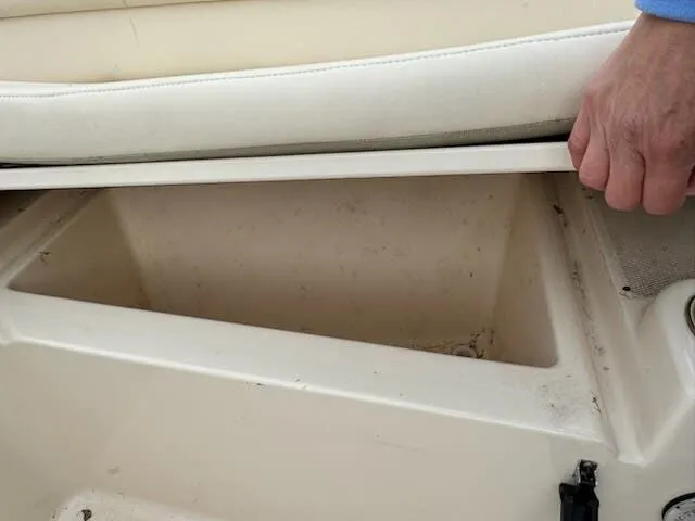 Slide: The Image of Grady-White FREEDOM 2015 - 25