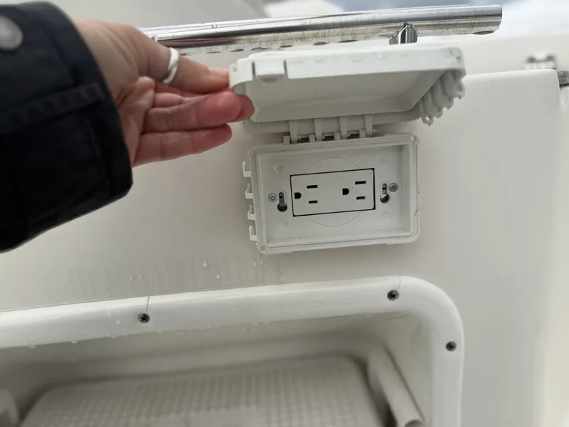 Slide: The Image of Rinker 250 Rinker 2007 - 12