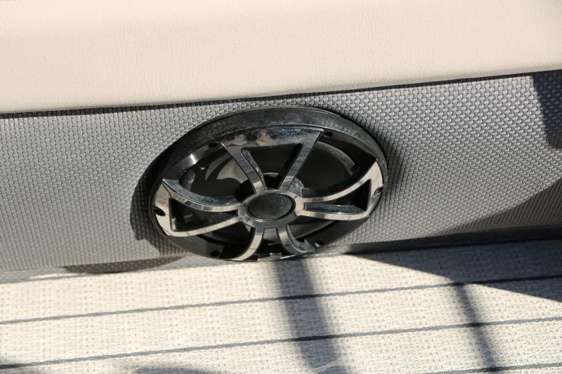 Slide: The Image of Silver Wave 2410 SW5 RLP 2023 - 42