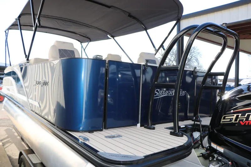 Slide: The Image of Silver Wave 2410 SW5 RLP 2023 - 9