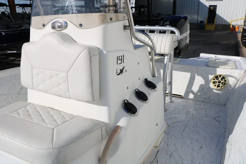 Slide: The Image of Mako Inshore 191 2007 - 21